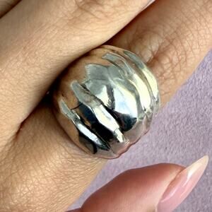 sterling silver vintage hammered dome ring size 6.75